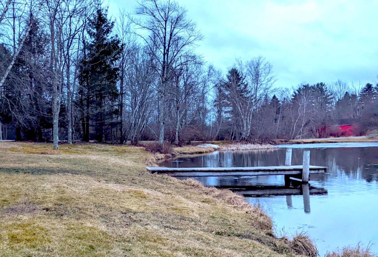 Bluebird Manor On The Water, 2 Acres & Amenities Villa Liberty Exterior photo