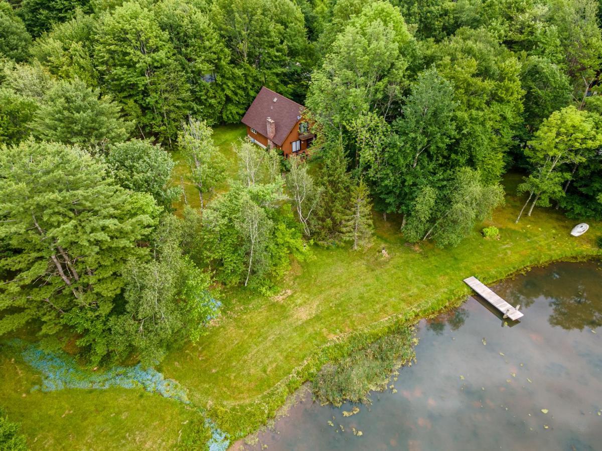 Bluebird Manor On The Water, 2 Acres & Amenities Villa Liberty Exterior photo